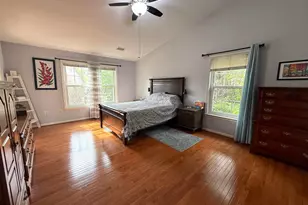 10004 Manor Pl, Fairfax, VA 22032 - Photo 5