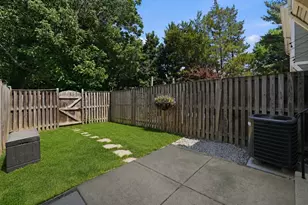 6316 Chimney Wood Ct, Alexandria, VA 22306 - Photo 27