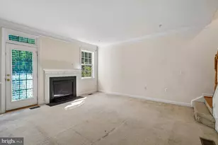 13514 Davinci Ln, Herndon, VA 20171 - Photo 7