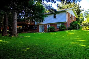 8702 Thunderbird Ct, Vienna, VA 22182 - Photo 9