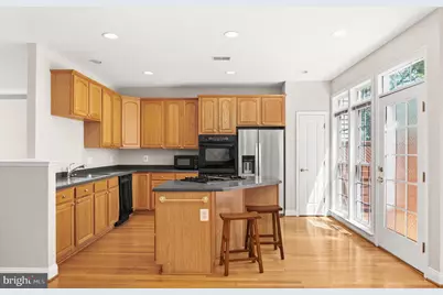 4021 Quiet Creek Drive, Fairfax, VA 22033 - Photo 15