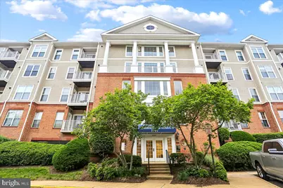 7011 Falls Reach Drive #101, Falls Church, VA 22043 - Photo 1