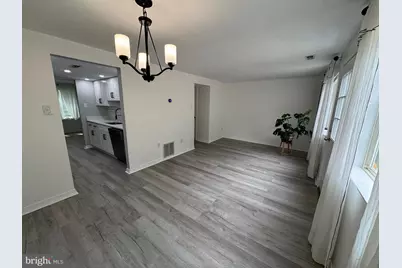5585 Hecate Court, Fairfax, VA 22032 - Photo 9
