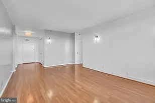 5501 Seminary Rd, Falls Church, VA 22041 - Photo 13