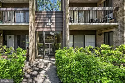 517 Florida Avenue #T4, Herndon, VA 20170 - Photo 45
