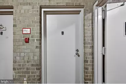 517 Florida Avenue #T4, Herndon, VA 20170 - Photo 5