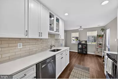 517 Florida Avenue #T4, Herndon, VA 20170 - Photo 13