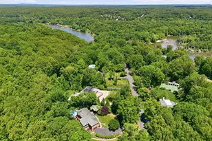 708 Potomac Knolls Dr, McLean, VA 22102 - Photo 23