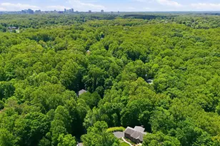 708 Potomac Knolls Dr, McLean, VA 22102 - Photo 19