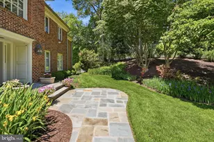 708 Potomac Knolls Dr, McLean, VA 22102 - Photo 25