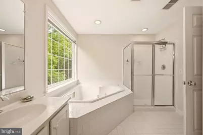4093 Oak Village Landing, Fairfax, VA 22033 - Photo 23