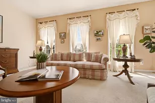 4093 Oak Village Landing, Fairfax, VA 22033 - Photo 9