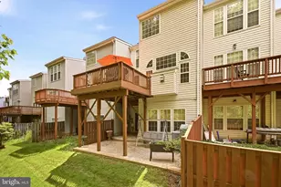 4093 Oak Village Landing, Fairfax, VA 22033 - Photo 41