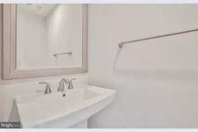 7512 Sawyer Farm Drive, McLean, VA 22102 - Photo 13