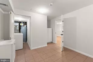 8494 Summer Breeze Ln, Springfield, VA 22153 - Photo 33