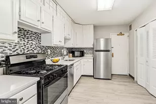 3701 S George Mason Dr, Falls Church, VA 22041 - Photo 11