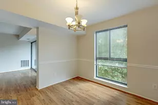 2031 Royal Fern Ct, Reston, VA 20191 - Photo 9