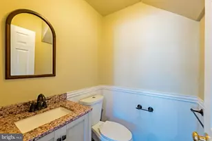 3385 Beechcliff Dr, Alexandria, VA 22306 - Photo 35