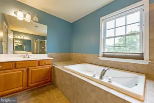 3385 Beechcliff Dr, Alexandria, VA 22306 - Photo 33