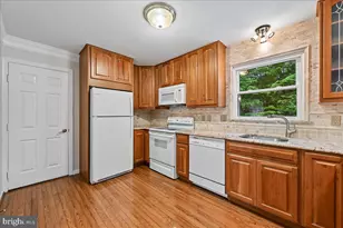 7592 Ruxton Dr, Springfield, VA 22153 - Photo 19