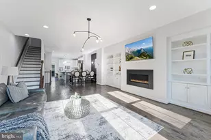 3167 Virginia Bluebell Ct, Fairfax, VA 22031 - Photo 17