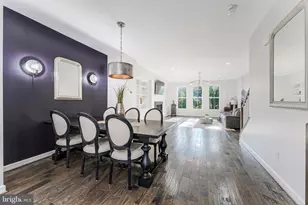 3167 Virginia Bluebell Ct, Fairfax, VA 22031 - Photo 13