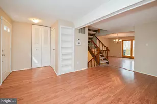 2331 Middle Creek Ln, Reston, VA 20191 - Photo 7