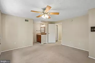 2331 Middle Creek Ln, Reston, VA 20191 - Photo 27