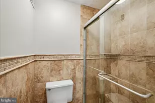 2331 Middle Creek Ln, Reston, VA 20191 - Photo 29