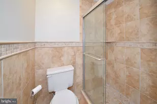 2331 Middle Creek Ln, Reston, VA 20191 - Photo 13
