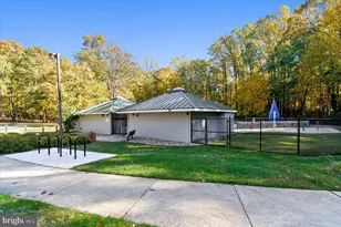 2331 Middle Creek Ln, Reston, VA 20191 - Photo 53