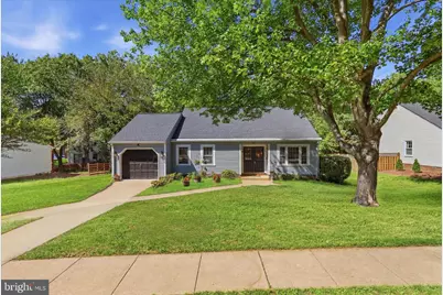 12014 Trossack Road, Herndon, VA 20170 - Photo 3