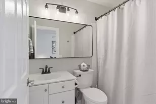11711 Saddle Crescent Cir, Oakton, VA 22124 - Photo 33
