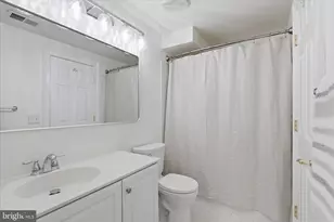 11711 Saddle Crescent Cir, Oakton, VA 22124 - Photo 41