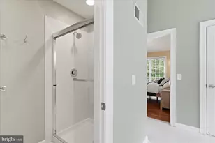 11711 Saddle Crescent Cir, Oakton, VA 22124 - Photo 31
