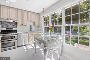 5510 Conistone Ct, Burke, VA 22015 - Photo 5