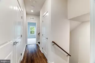 13036 Hattontown Square, Herndon, VA 20171 - Photo 31