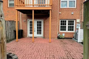 10127 Ebenshire Ct, Oakton, VA 22124 - Photo 27