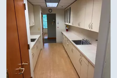 6134 Redwood Square Center #201/202, Centreville, VA 20121 - Photo 7
