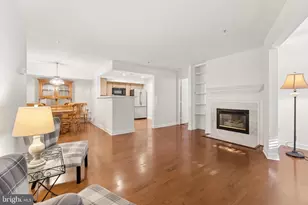 12249 Fairfield House Dr, Fairfax, VA 22033 - Photo 17