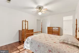 12249 Fairfield House Dr, Fairfax, VA 22033 - Photo 23