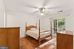 12249 Fairfield House Dr, Fairfax, VA 22033 - Photo 21
