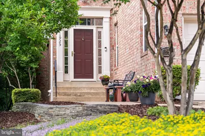 1925 Logan Manor Drive, Reston, VA 20190 - Photo 5