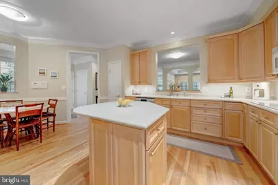 1925 Logan Manor Drive, Reston, VA 20190 - Photo 17