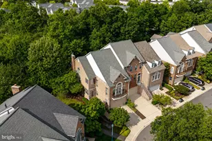 1925 Logan Manor Dr, Reston, VA 20190 - Photo 49