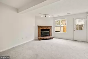 8550 Blue Rock Ln, Lorton, VA 22079 - Photo 23