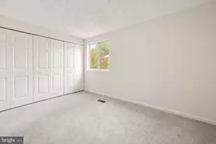 8550 Blue Rock Ln, Lorton, VA 22079 - Photo 19
