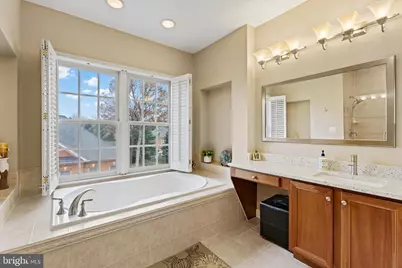 7429 Seneca Ridge, McLean, VA 22102 - Photo 27