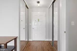 8340 Greensboro Dr, McLean, VA 22102 - Photo 17