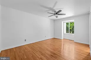 6018 Timber Hollow Ln, Springfield, VA 22152 - Photo 15